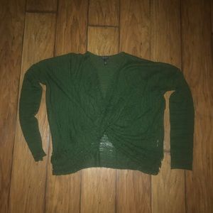 Jessica Simpson sweater